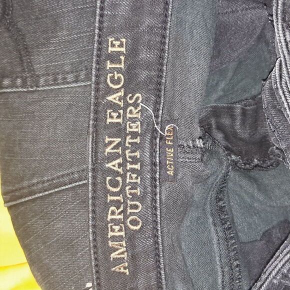 American Eagle Outfitters jeans - Picture 6 of 10
